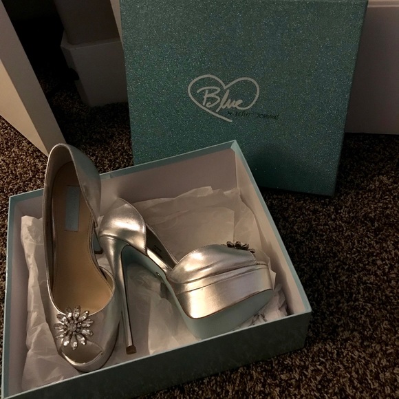 Betsy Johnson Blue edition heels - Picture 6 of 7